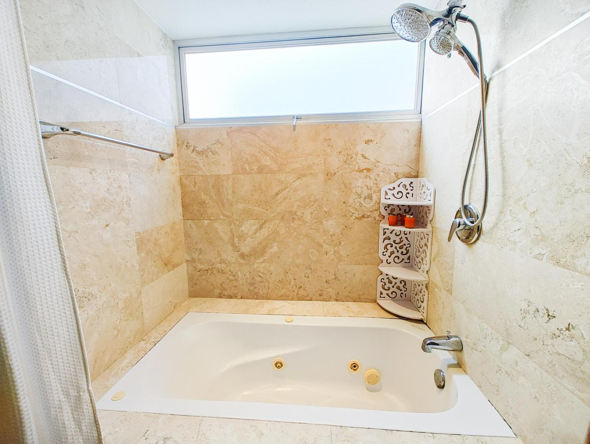 Penthouse Espectacular Vista Cd A.c. Wifi 300mbps Appartement Guadalajara